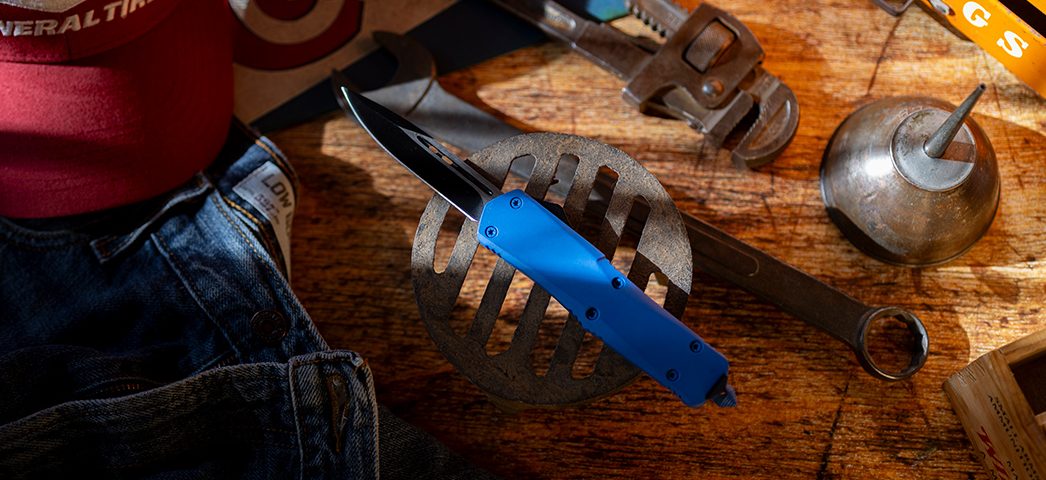 Ultimate Fathers Day Gift: RavenCrest Tactical OTF Knife