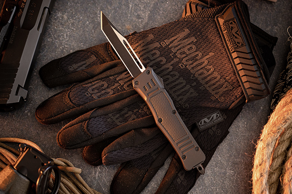 RCT-1 Raven OTF Knife